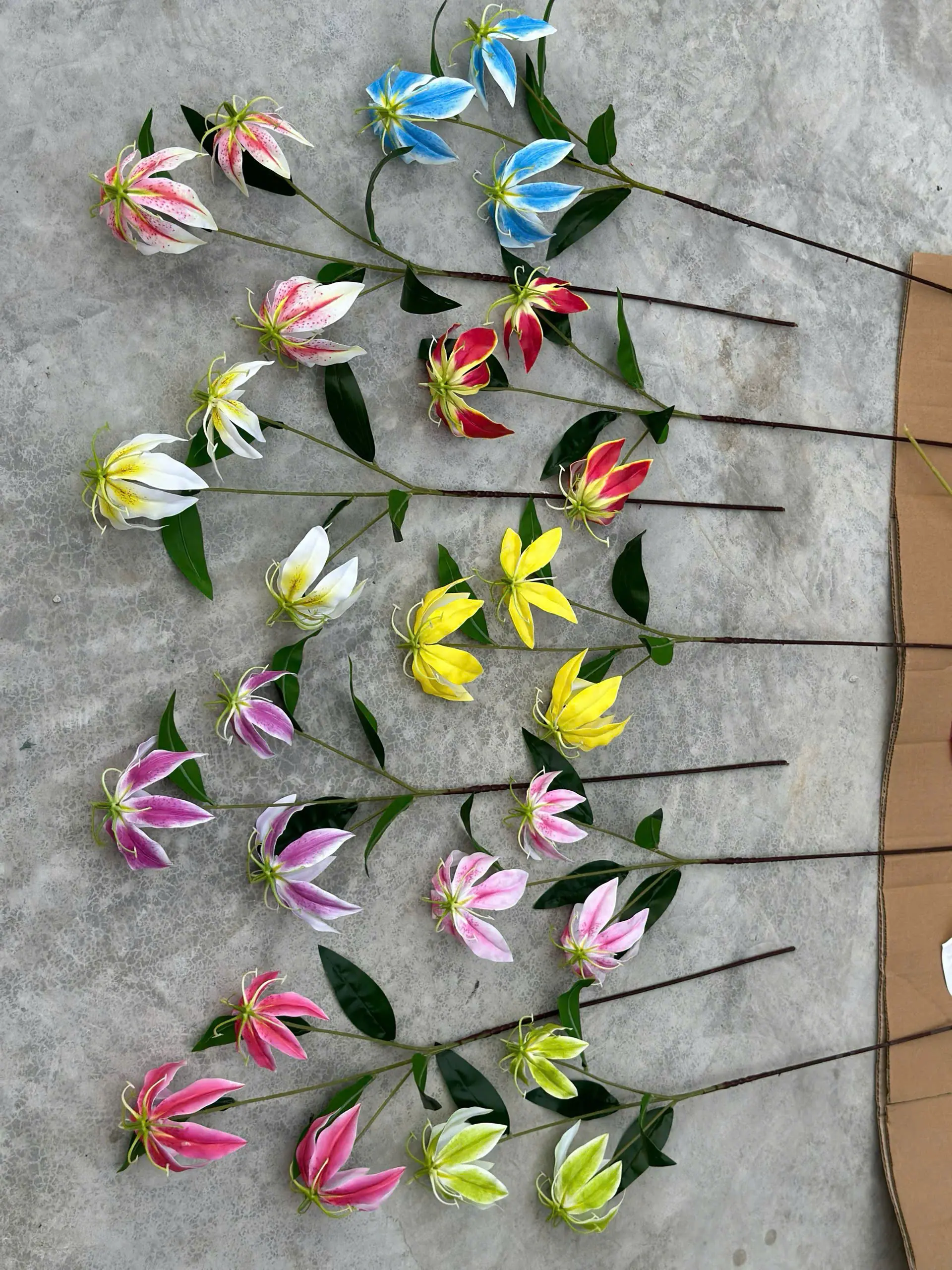 Hoa Bỉ Ngạn Chất Cao Su Dày - Ảnh 4